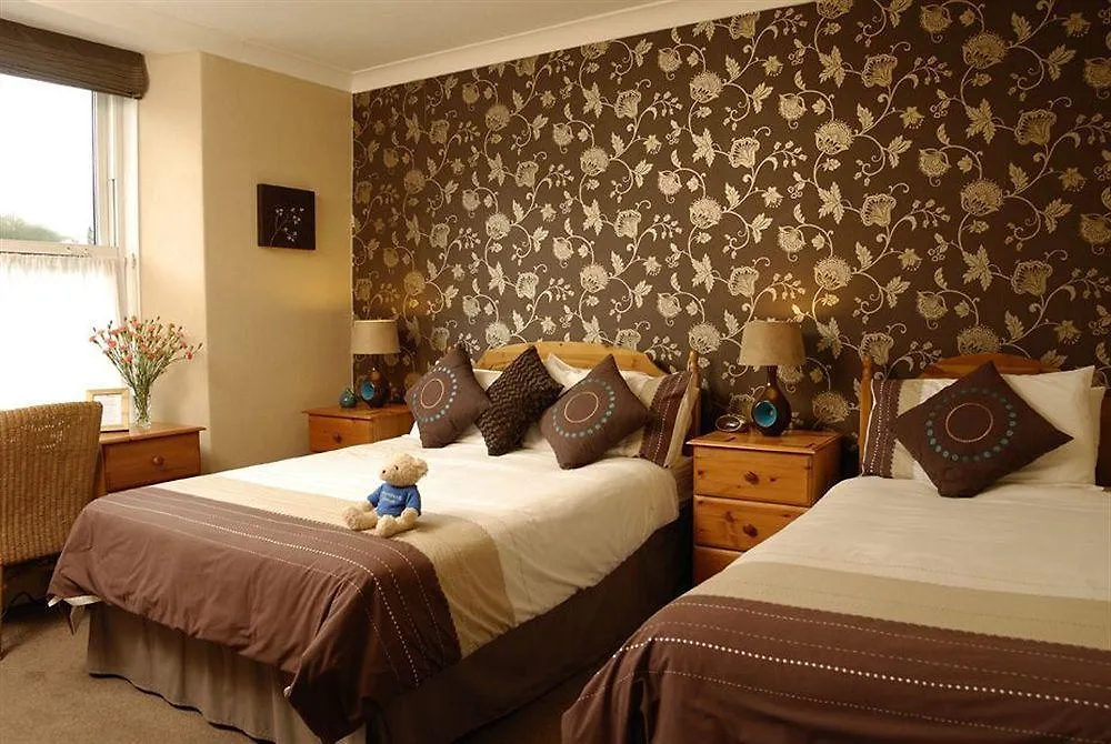 Guest house Thornbank House Offering Breakfast And With Free Off Site Health Club Windermere