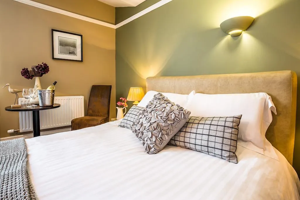 The Lounge & Bar Hotel 3*