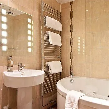 The Howbeck & The Retreat Incl Off-site Health Club And Parking Ev Point Available 5* ويندرمير