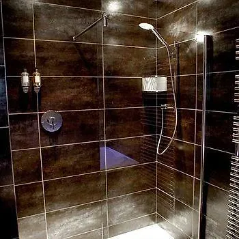 Casa de hóspedes Windermere Suites 5*