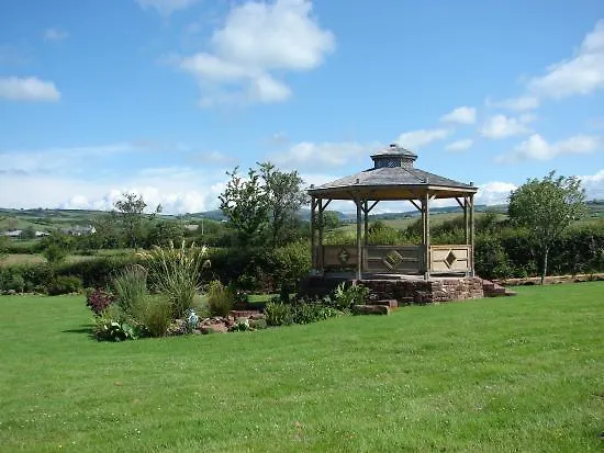 Hotel Blackbeck & Brewery 3*