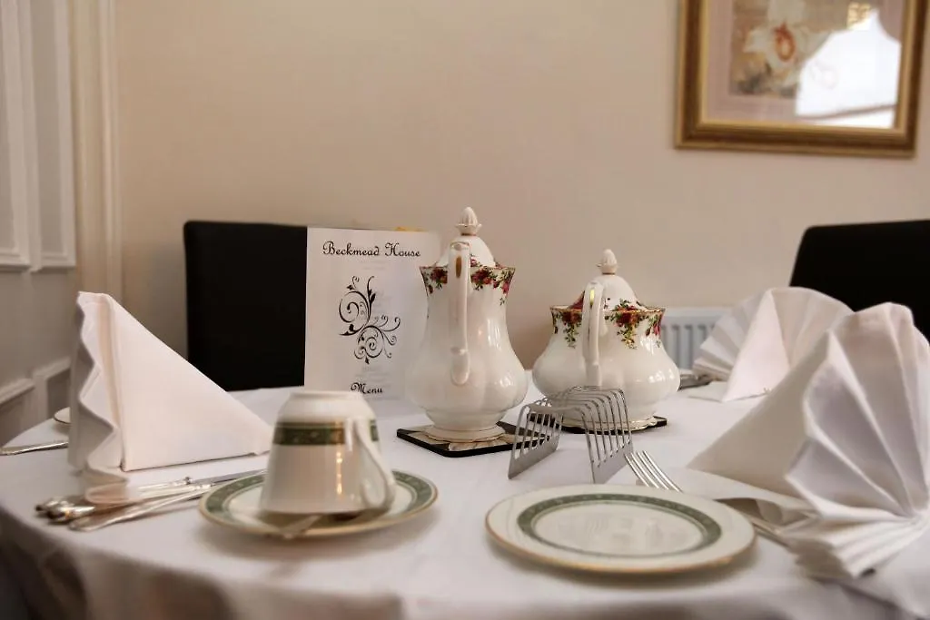 Beckmead House 4*