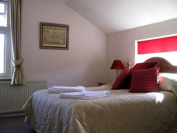 الشباب Meadowcroft 4* ويندرمير