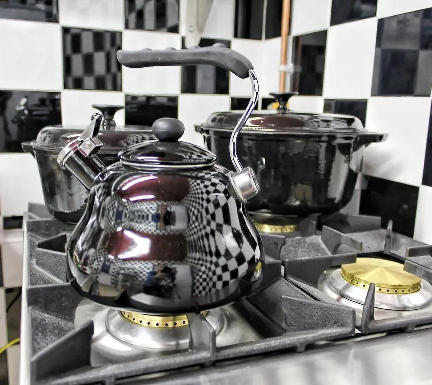 Aparthotel Lumely Fee Bunkhouse