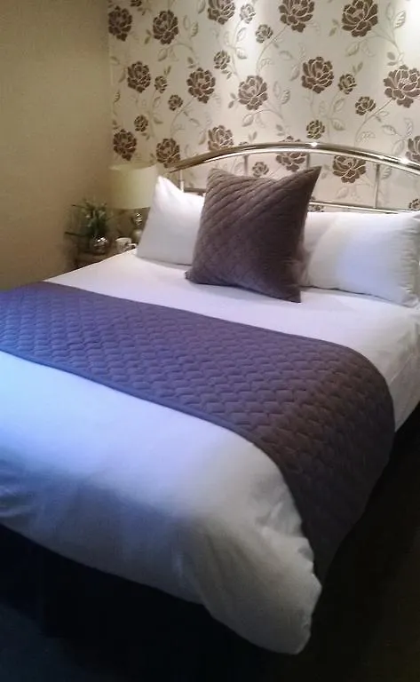 Albany House 4*
