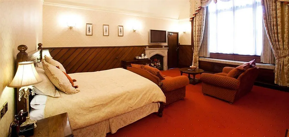 Otel Manor & Garden Spa 4*