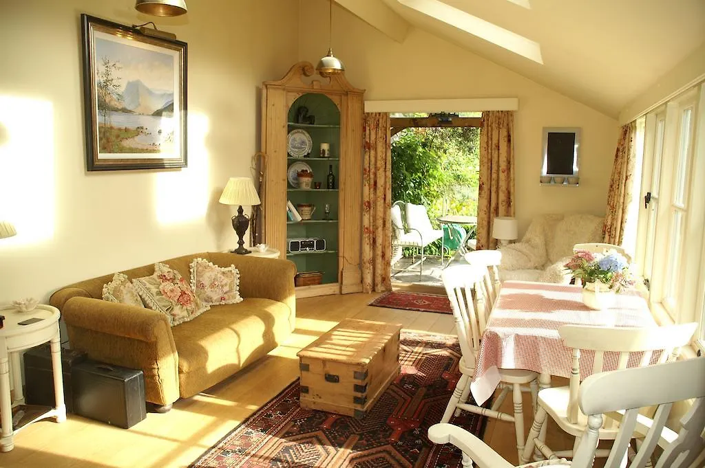 住宿加早餐酒店 Beechmount Country House
