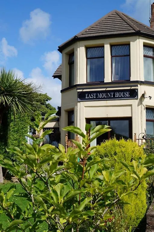 East Mount House