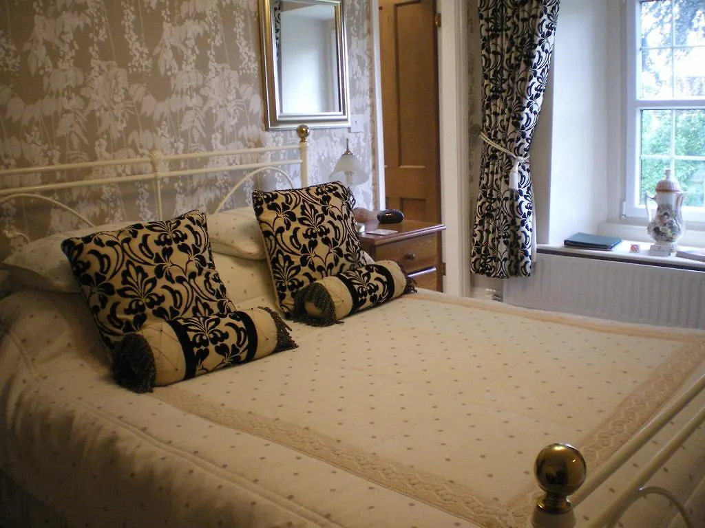 Bed and Breakfast Laurel House 5*
