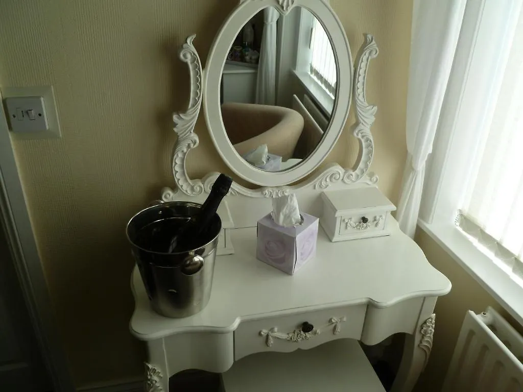 Greenlaw Guest house 4*