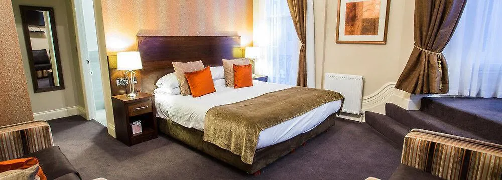 Hotel The Duke Of Edinburgh & Bar 4*