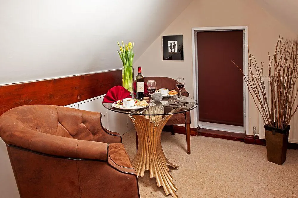 Boutique & Hot Tubs