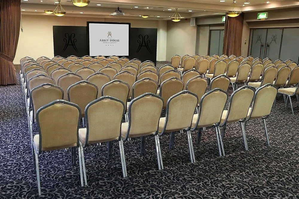 Abbey House Отель 4*