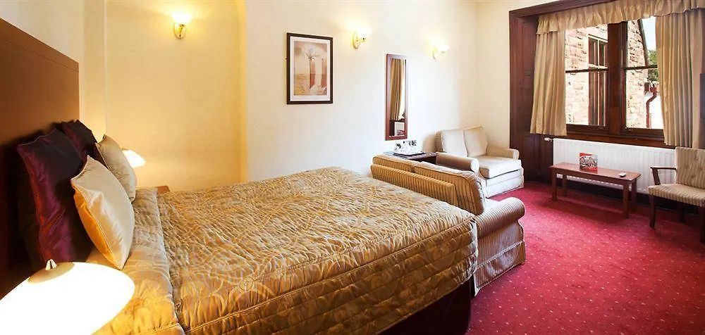 Manor & Garden Hotel 4*