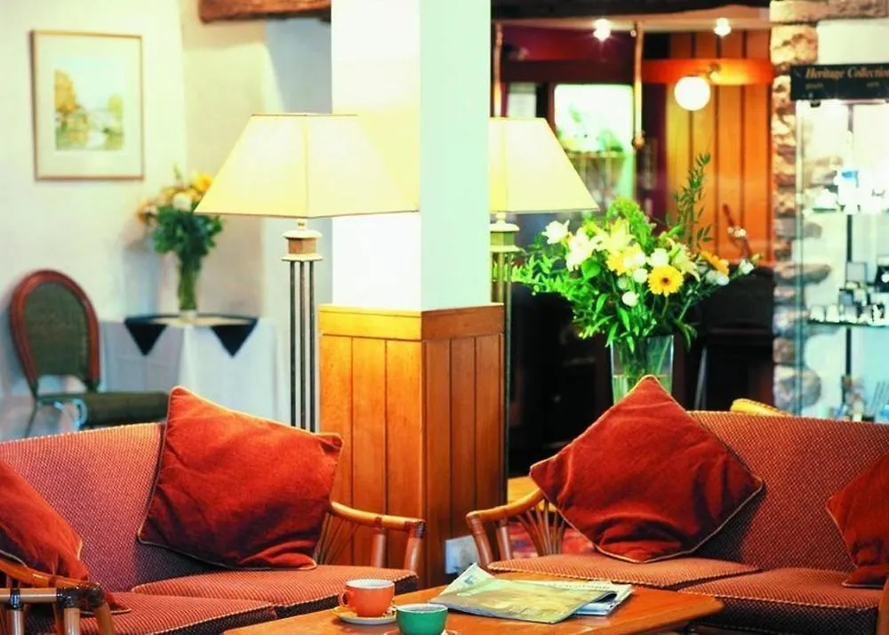 Whoop Hall Hotel&leisure 3*