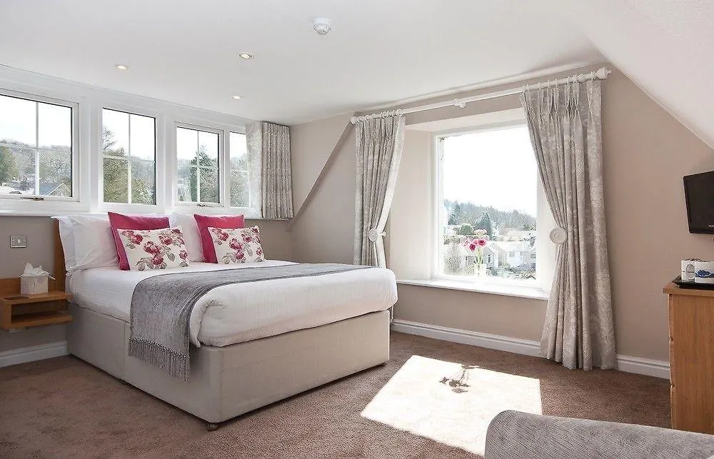 Oakbank House Hotel