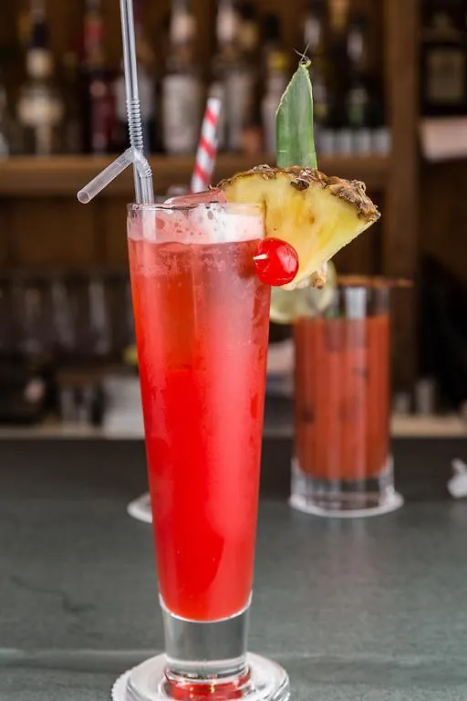 兰普莱特尔餐厅及客房酒店