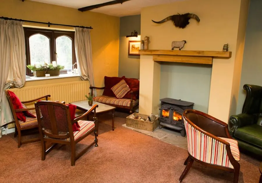 The Golden Fleece 4*