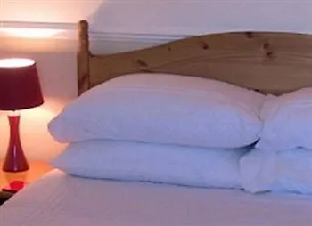 Πανσιόν Ellerbrook House 4*