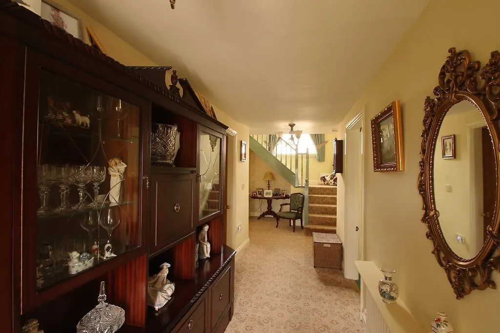 Laurel House Bed and Breakfast