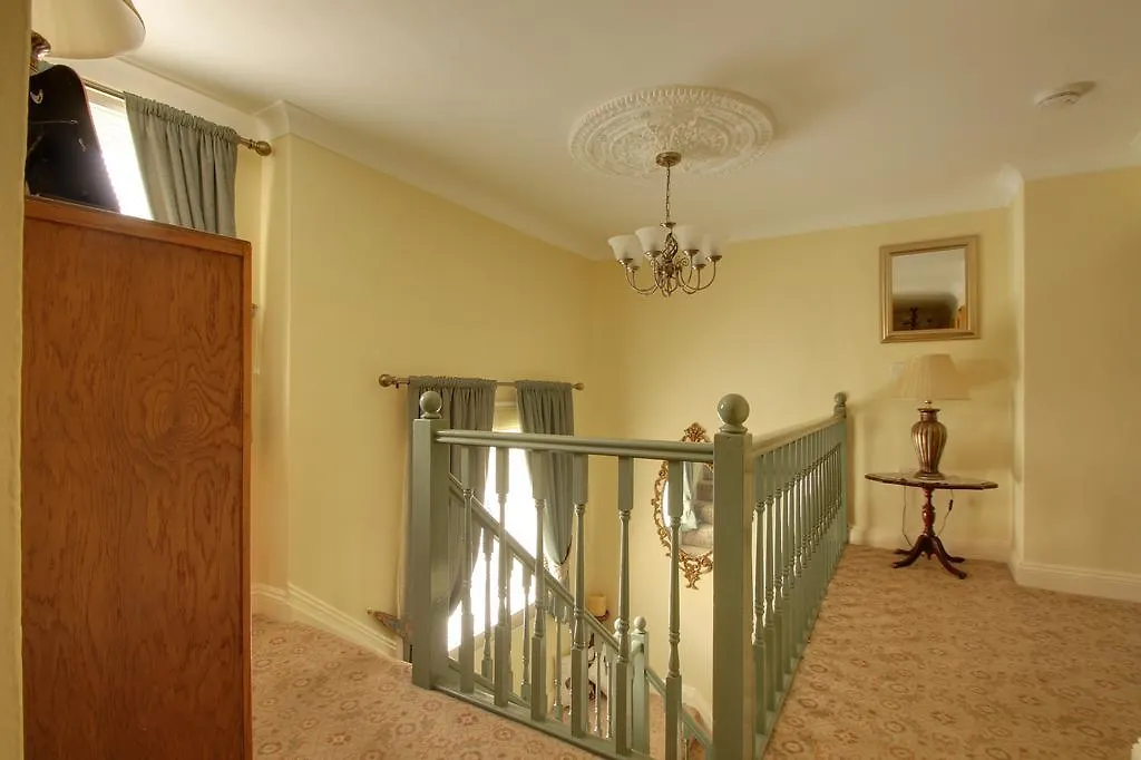 Laurel House Bed and Breakfast