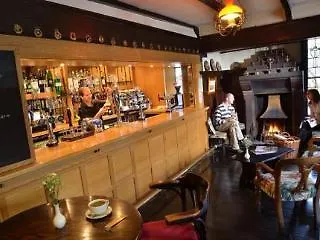 Newby Bridge Hotel Szálloda 3*
