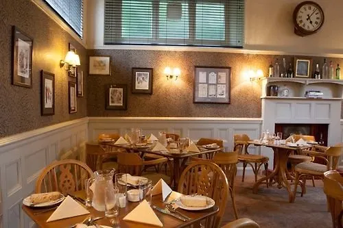 兰普莱特尔餐厅及客房酒店 3* 温德米尔