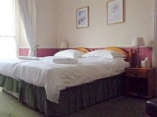 Latimer House 4*