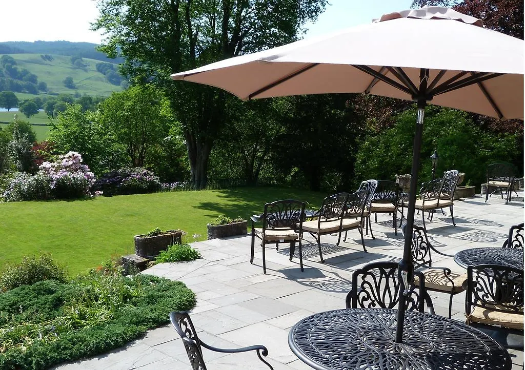 Sawrey House & Restaurant 3*