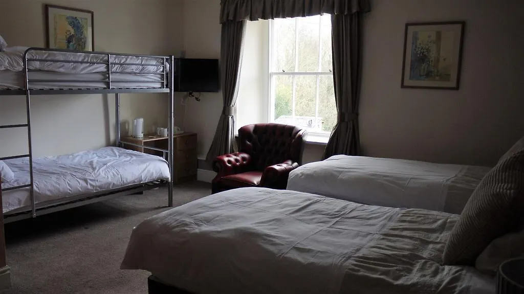 The Greyhound Inn *