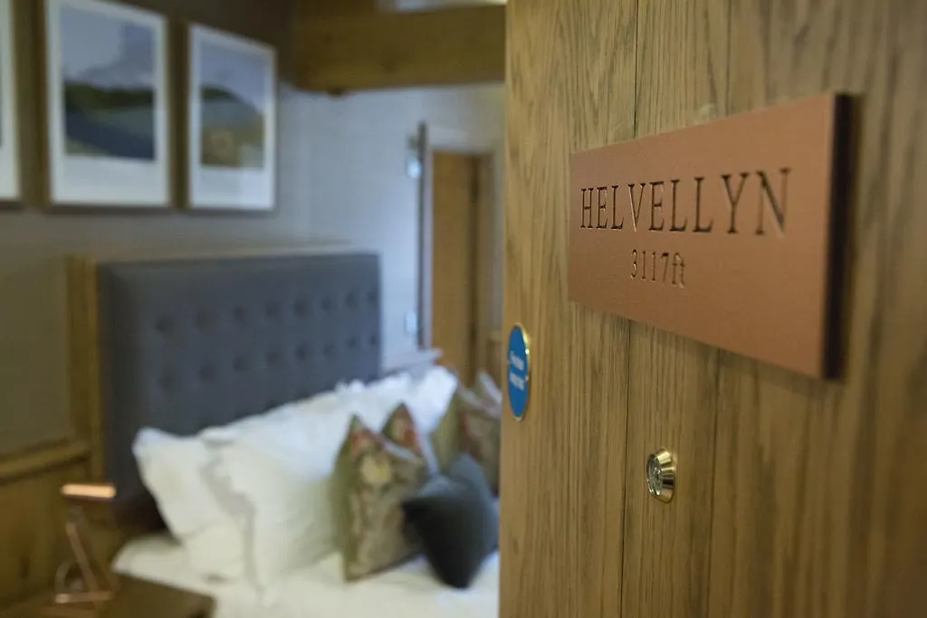 The Queen's Head Otel
