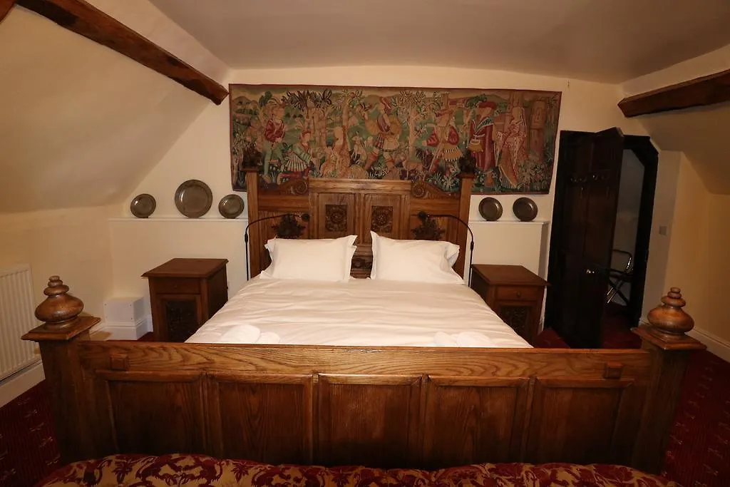 Hotel Castle 3*