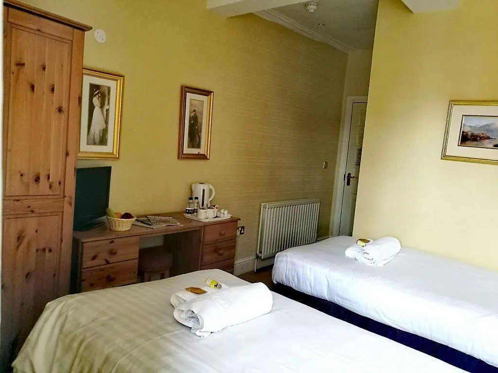 The Howard Arms Hotel 3*