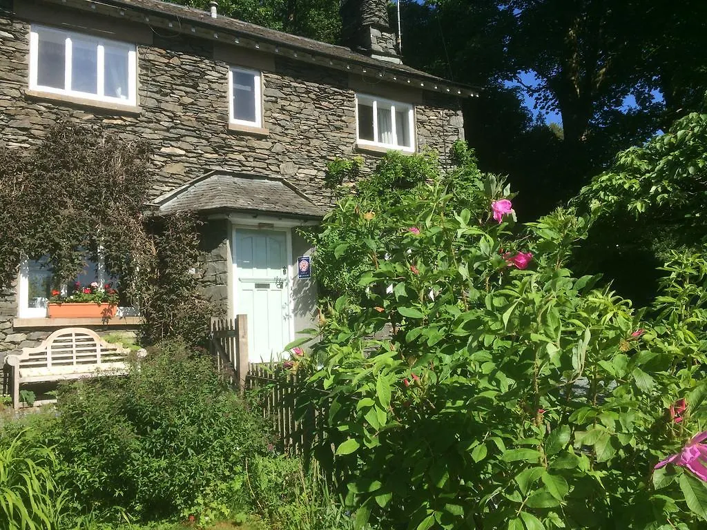 Stockghyll Bed & Breakfast 4*