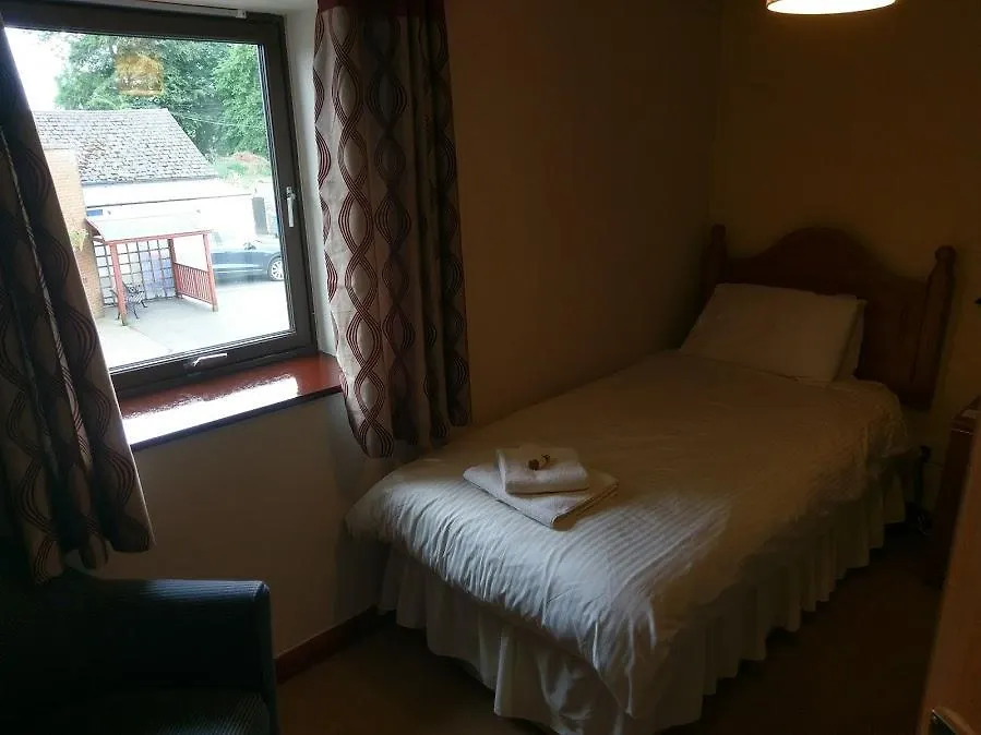 Hotel Hall 3*