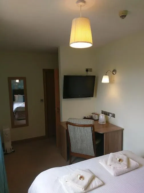 Hotel Hall 3*