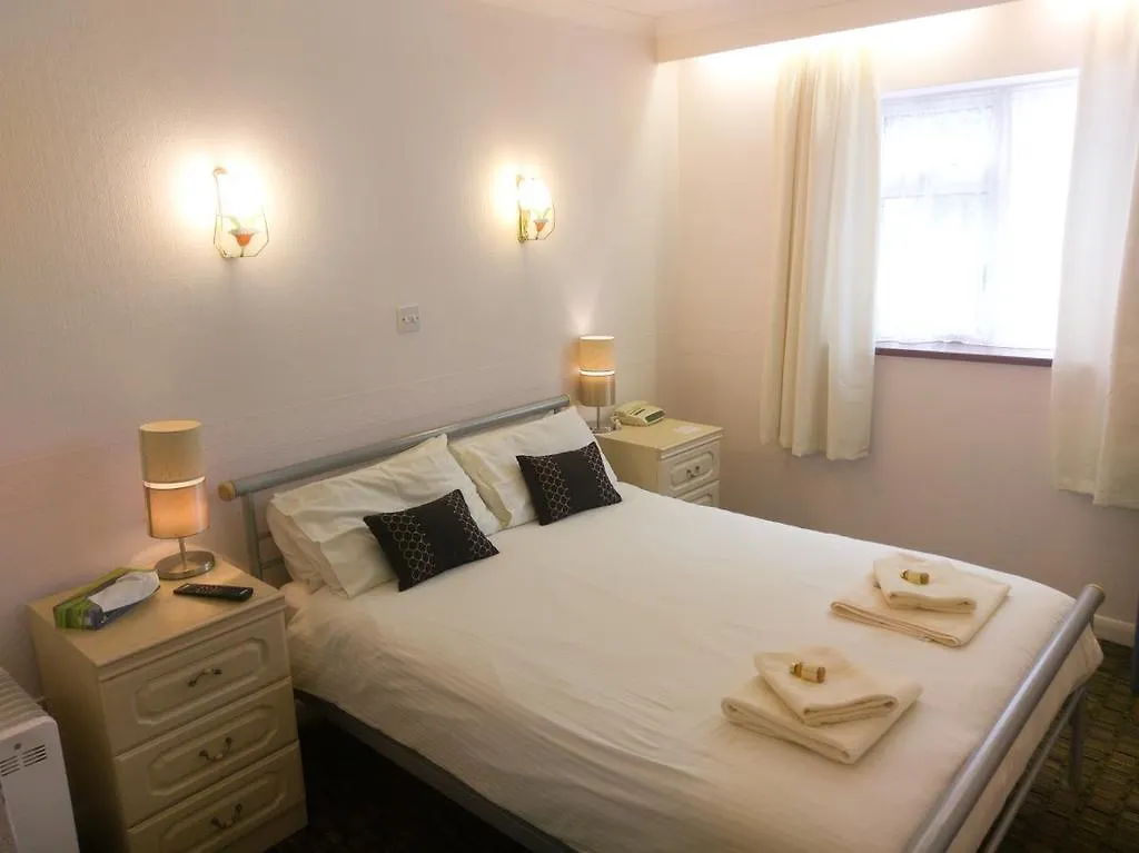 Hotel Hall