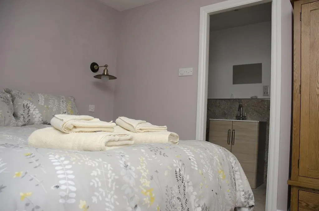 Bed and Breakfast The Sun 4*