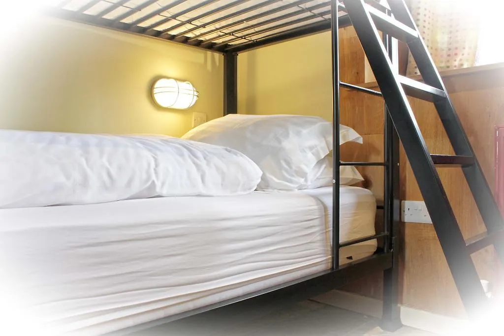 Lumely Fee Bunkhouse 3*