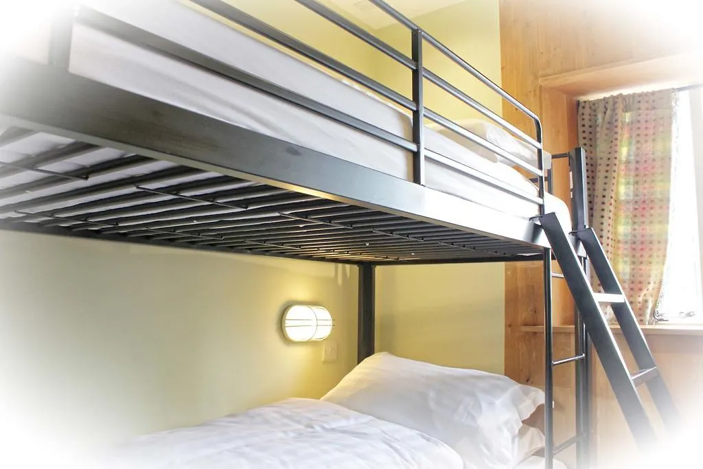 Aparthotel Lumely Fee Bunkhouse Kendal