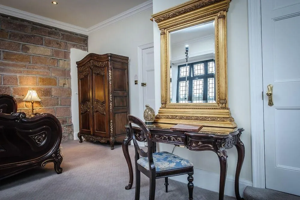 Hotel Dalston Hall 4*