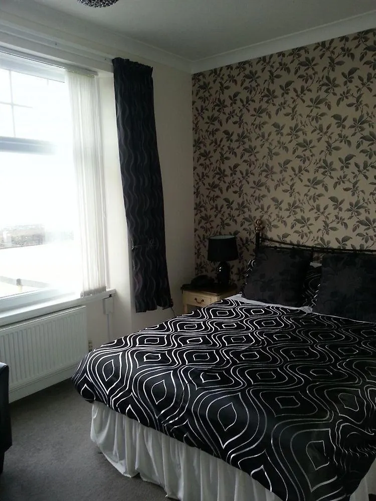 Calder House Bed & Breakfast