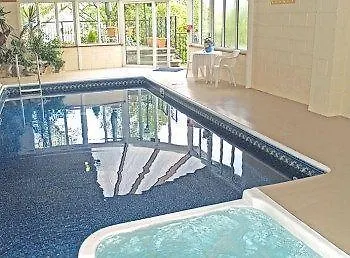 Southview And Indoor Pool 4* 윈더미어