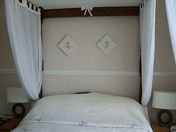 Guest house Fern Lee 4*