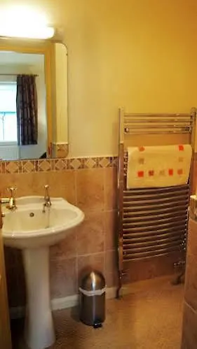 Meadowdore Stay B&B *