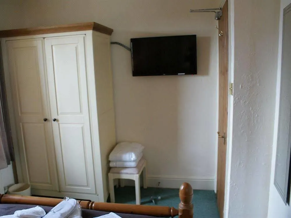 Hotel No.4 3*