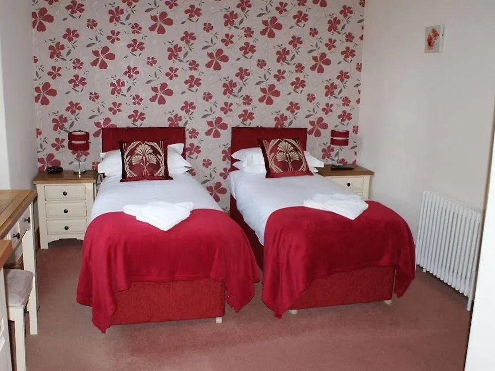 Hotel No.4