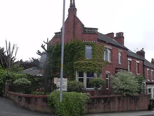 Marlborough House Hotel
