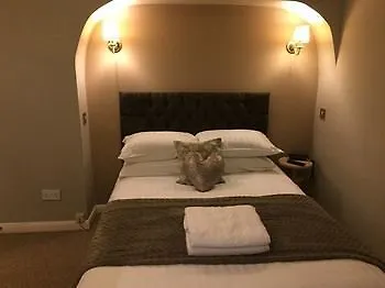 String Of Horses Hotel How