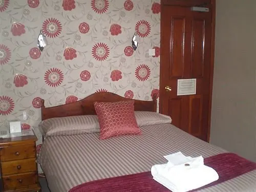 The Bridge 3* Holmrook